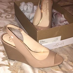 Mint Condition, Nude Jessica Simpson wedges size 9